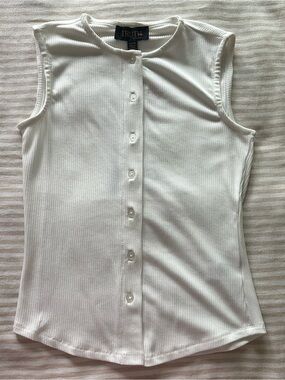 truth white large rob modal tank w button front / size xs